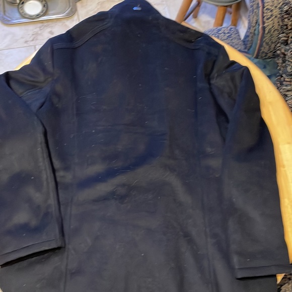 Hugo Boss cashmere coat. VERY WARM. Inner liner. Look closely. - Picture 3 of 3